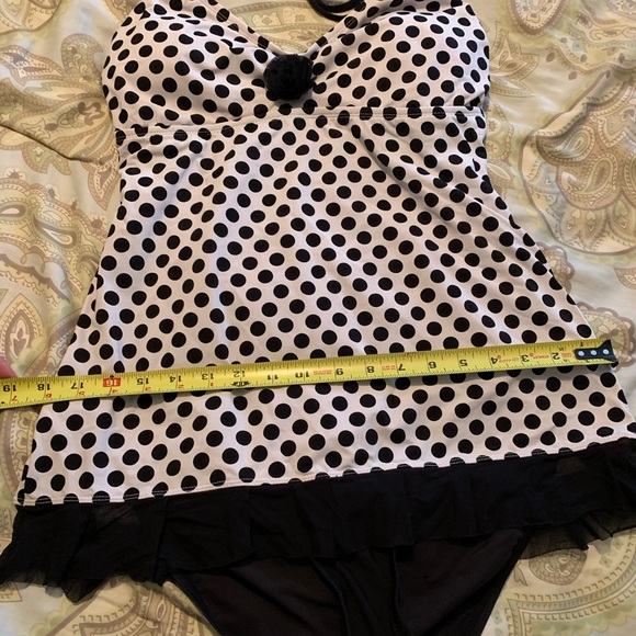 Kenneth Cole Black & White One Piece Swimsuit Size XL EUC - Picture 4 of 7